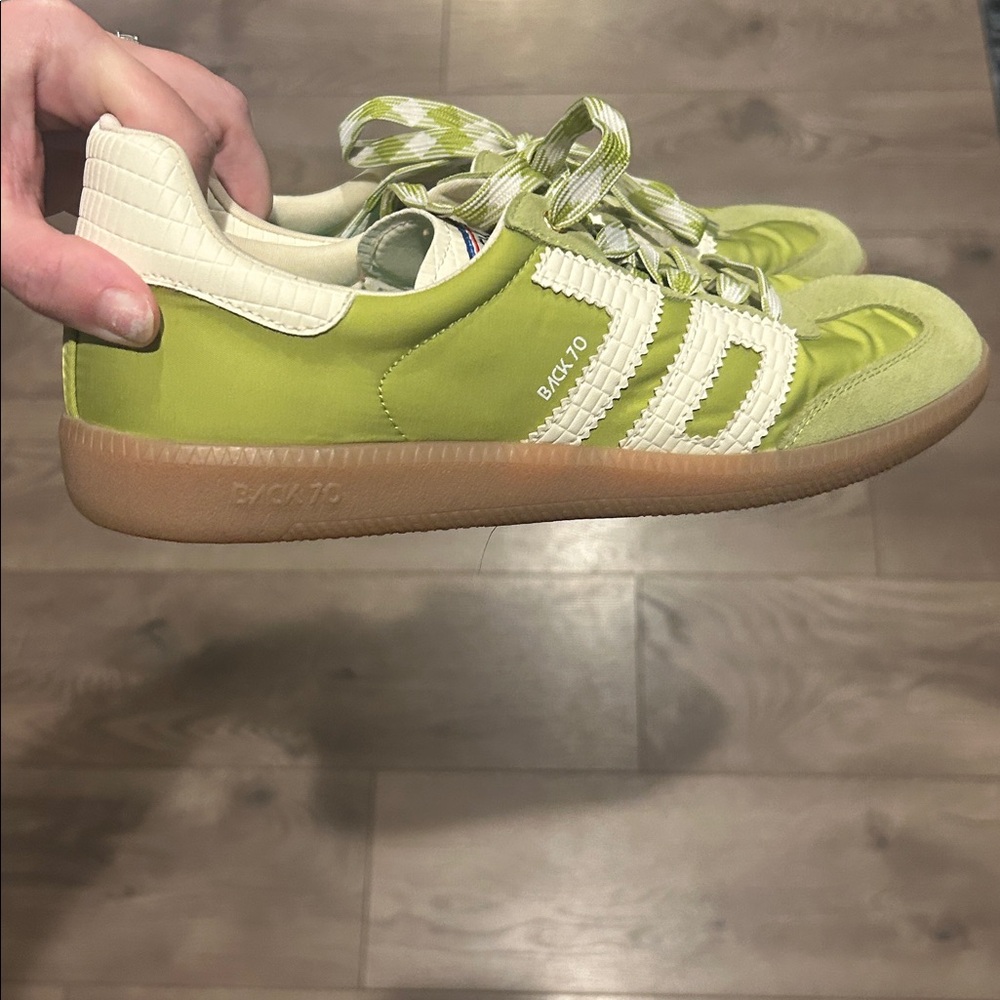Back70 Lime Green and Cream Sneakers